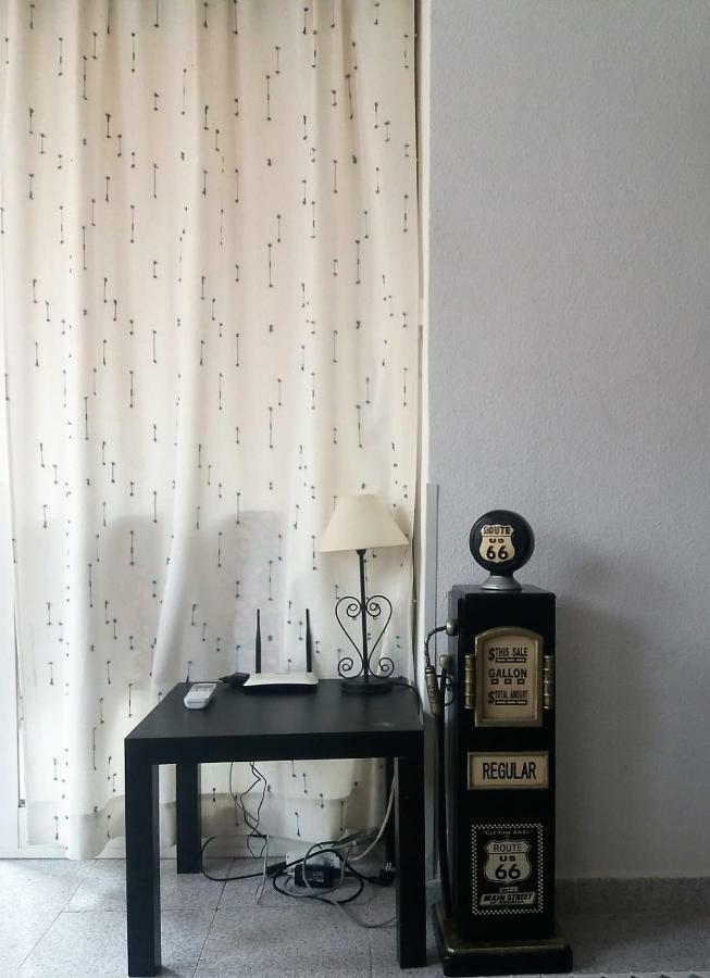 Apartment Amazing Sunny Flat With Balcony Pool Two Mins From The *