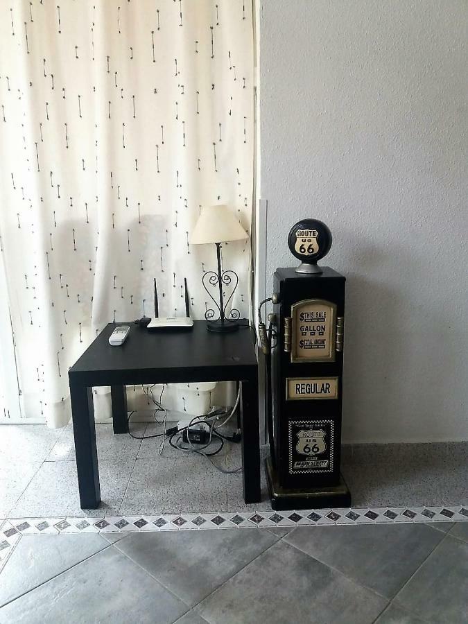 Amazing Sunny Flat With Balcony Pool Two Mins From The Apartment *