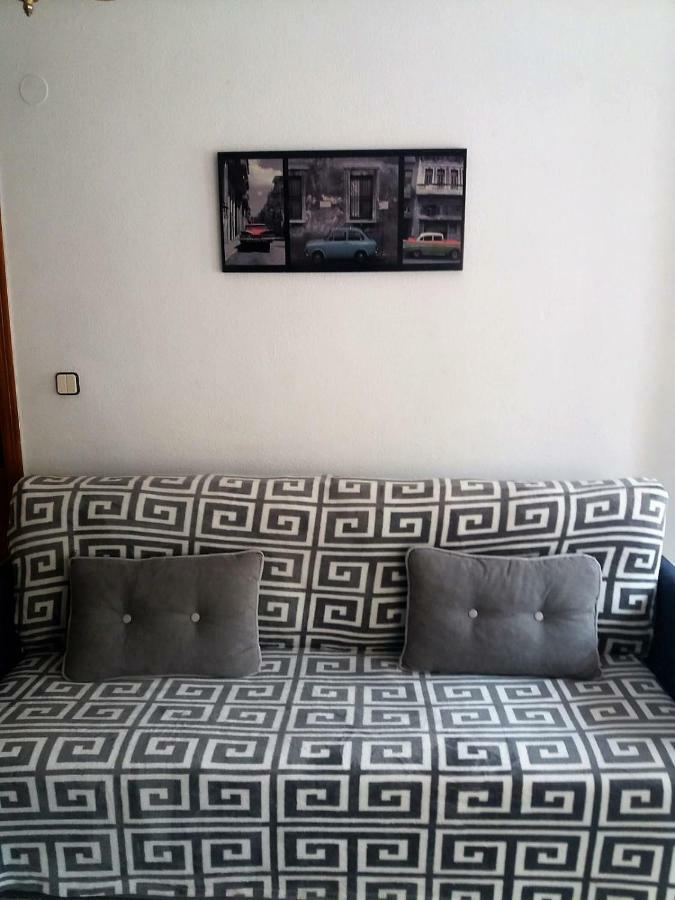 Apartment Amazing Sunny Flat With Balcony Pool Two Mins From The Torrevieja